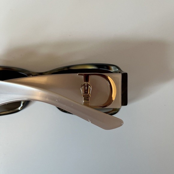 Christian Dior Cottage 1 Sunglasses With Case And Cloth